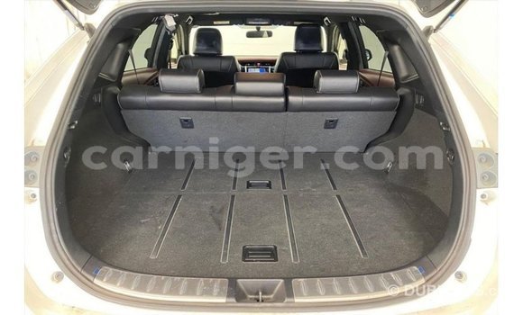 Sayi Imported Toyota Harrier White Mota in Import - Dubai a Agadez Sayi Imported Toyota Harrier White Mota in Import - Dubai a Agadez