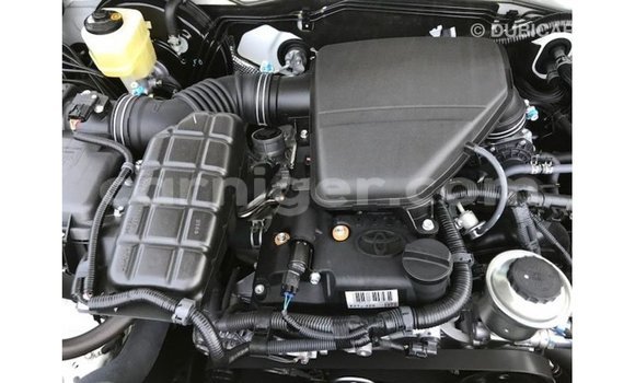 اشتري Imported Toyota Prado White سيارة في Import - Dubai في أغاديز اشتري Imported Toyota Prado White سيارة في Import - Dubai في أغاديز