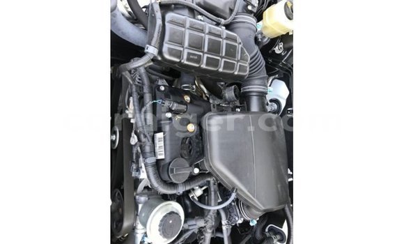 Sayi Imported Toyota Prado White Mota in Import - Dubai a Agadez Sayi Imported Toyota Prado White Mota in Import - Dubai a Agadez