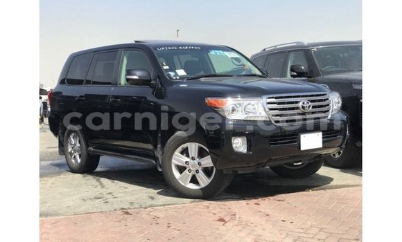 Acheter Import Utilitaire Toyota Land Cruiser Noir à Import - Dubai, Agadez Acheter Import Utilitaire Toyota Land Cruiser Noir à Import - Dubai, Agadez