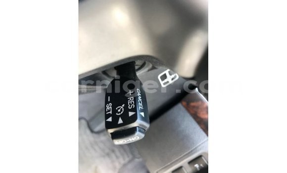 Acheter Import Utilitaire Toyota Land Cruiser Noir à Import - Dubai, Agadez Acheter Import Utilitaire Toyota Land Cruiser Noir à Import - Dubai, Agadez