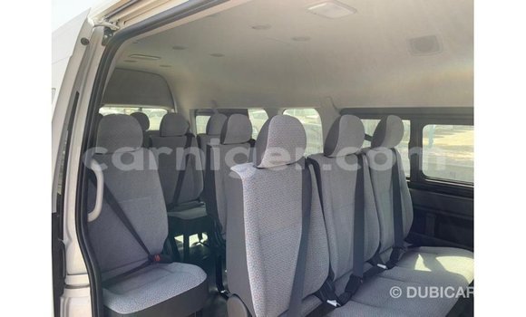 Buy Import Toyota Hiace White Car in Import - Dubai in Agadez Buy Import Toyota Hiace White Car in Import - Dubai in Agadez