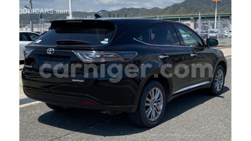 Big with watermark toyota harrier agadez import dubai 6822