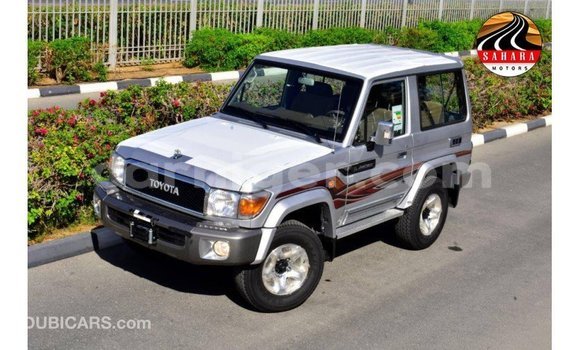 Sayi Imported Toyota Land Cruiser Other Babbar mota in Import - Dubai a Agadez Sayi Imported Toyota Land Cruiser Other Babbar mota in Import - Dubai a Agadez