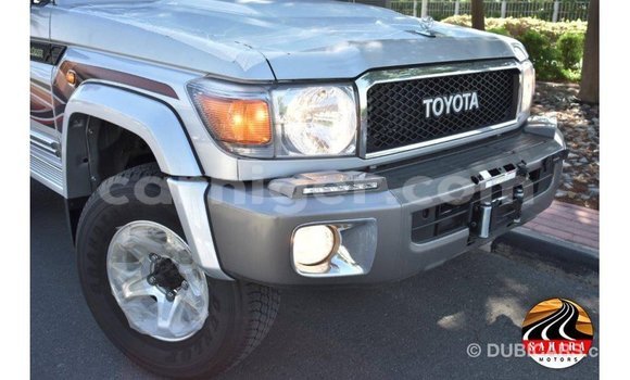 Sayi Imported Toyota Land Cruiser Other Babbar mota in Import - Dubai a Agadez Sayi Imported Toyota Land Cruiser Other Babbar mota in Import - Dubai a Agadez