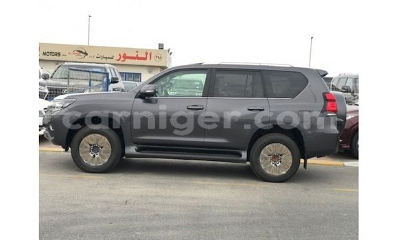 Acheter Import Voiture Toyota Prado Autre à Import - Dubai, Agadez Acheter Import Voiture Toyota Prado Autre à Import - Dubai, Agadez