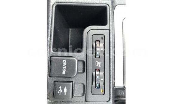 Acheter Import Voiture Toyota Prado Autre à Import - Dubai, Agadez Acheter Import Voiture Toyota Prado Autre à Import - Dubai, Agadez