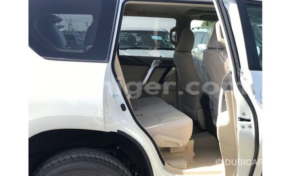 اشتري Imported Toyota Prado White سيارة في Import - Dubai في أغاديز اشتري Imported Toyota Prado White سيارة في Import - Dubai في أغاديز