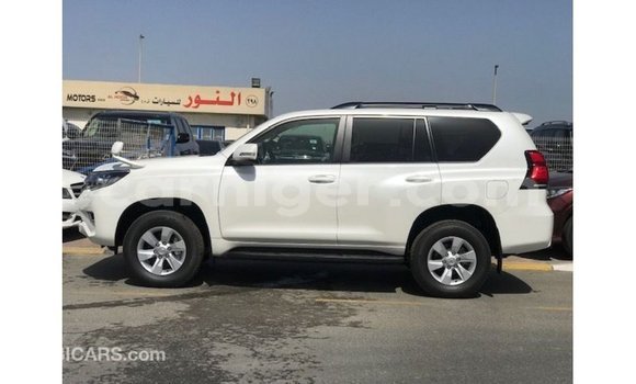 اشتري Imported Toyota Prado White سيارة في Import - Dubai في أغاديز اشتري Imported Toyota Prado White سيارة في Import - Dubai في أغاديز