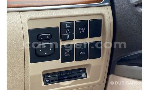 Acheter Import Utilitaire Toyota Land Cruiser Rouge à Import - Dubai, Agadez Acheter Import Utilitaire Toyota Land Cruiser Rouge à Import - Dubai, Agadez