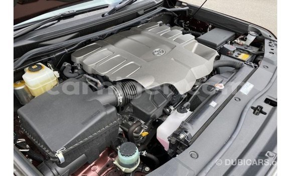 Acheter Import Utilitaire Toyota Land Cruiser Rouge à Import - Dubai, Agadez Acheter Import Utilitaire Toyota Land Cruiser Rouge à Import - Dubai, Agadez