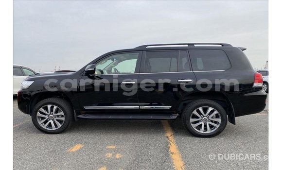 اشتري Imported Toyota Land Cruiser Black شاحنة في Import - Dubai في أغاديز اشتري Imported Toyota Land Cruiser Black شاحنة في Import - Dubai في أغاديز