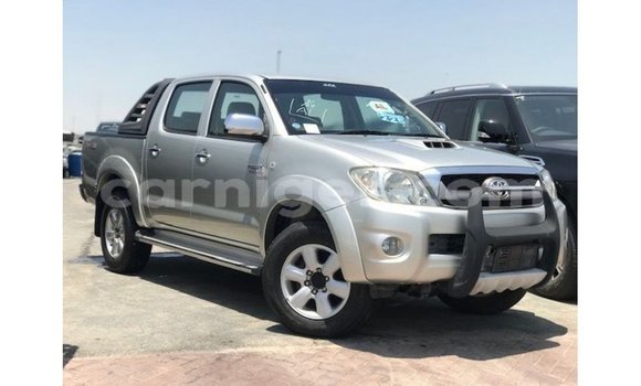 Sayi Imported Toyota Hilux Other Mota in Import - Dubai a Agadez Sayi Imported Toyota Hilux Other Mota in Import - Dubai a Agadez