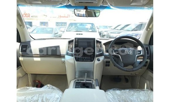 Sayi Imported Toyota Land Cruiser Blue Babbar mota in Import - Dubai a Agadez Sayi Imported Toyota Land Cruiser Blue Babbar mota in Import - Dubai a Agadez