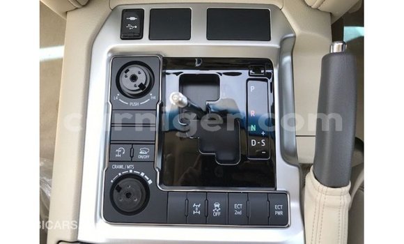 Sayi Imported Toyota Land Cruiser Blue Babbar mota in Import - Dubai a Agadez Sayi Imported Toyota Land Cruiser Blue Babbar mota in Import - Dubai a Agadez