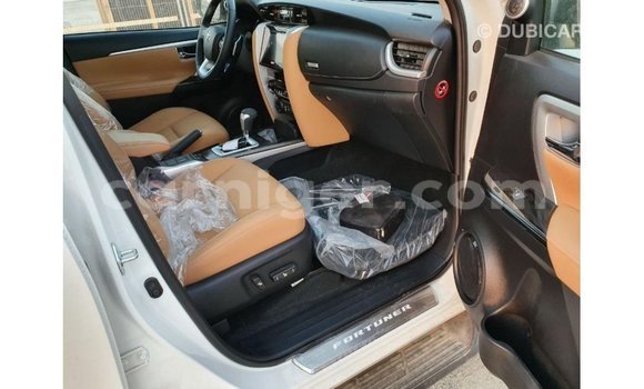 Buy Import Toyota Fortuner White Car in Import - Dubai in Agadez Buy Import Toyota Fortuner White Car in Import - Dubai in Agadez