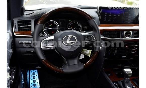 Sayi Imported Lexus LX Black Mota in Import - Dubai a Agadez Sayi Imported Lexus LX Black Mota in Import - Dubai a Agadez