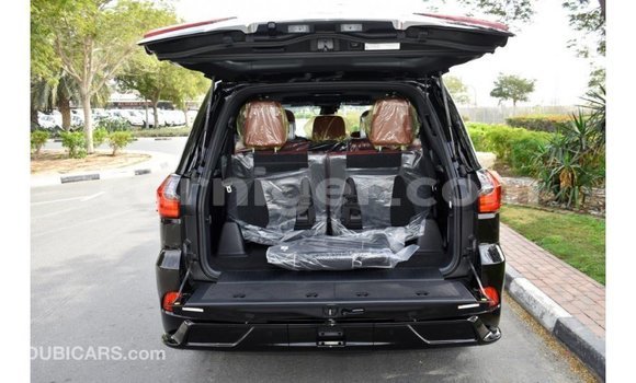 Sayi Imported Lexus LX Black Mota in Import - Dubai a Agadez Sayi Imported Lexus LX Black Mota in Import - Dubai a Agadez