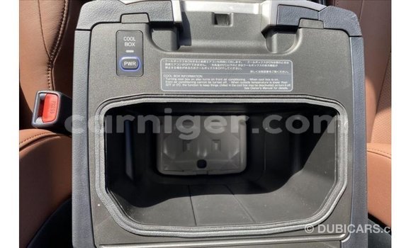 اشتري Imported Toyota Land Cruiser Black شاحنة في Import - Dubai في أغاديز اشتري Imported Toyota Land Cruiser Black شاحنة في Import - Dubai في أغاديز