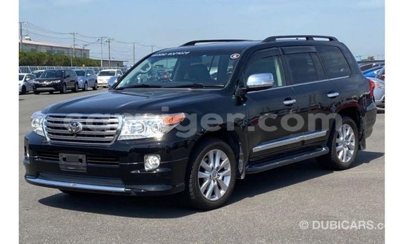 Sayi Imported Toyota Land Cruiser Black Babbar mota in Import - Dubai a Agadez Sayi Imported Toyota Land Cruiser Black Babbar mota in Import - Dubai a Agadez