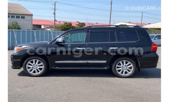 Sayi Imported Toyota Land Cruiser Black Babbar mota in Import - Dubai a Agadez Sayi Imported Toyota Land Cruiser Black Babbar mota in Import - Dubai a Agadez