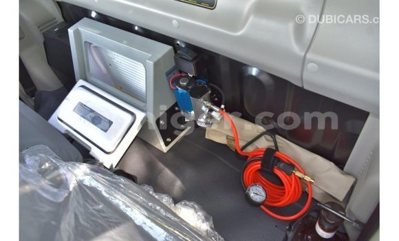 Sayi Imported Toyota Land Cruiser Other Babbar mota in Import - Dubai a Agadez Sayi Imported Toyota Land Cruiser Other Babbar mota in Import - Dubai a Agadez