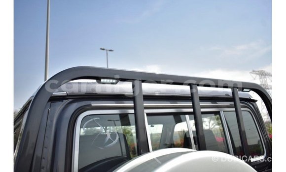 Sayi Imported Toyota Land Cruiser Other Babbar mota in Import - Dubai a Agadez Sayi Imported Toyota Land Cruiser Other Babbar mota in Import - Dubai a Agadez