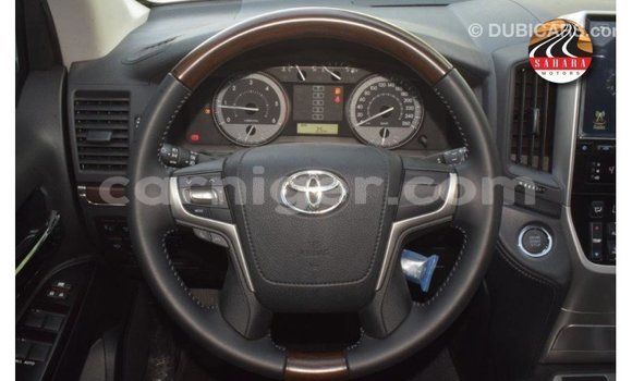 Sayi Imported Toyota Land Cruiser Other Babbar mota in Import - Dubai a Agadez Sayi Imported Toyota Land Cruiser Other Babbar mota in Import - Dubai a Agadez