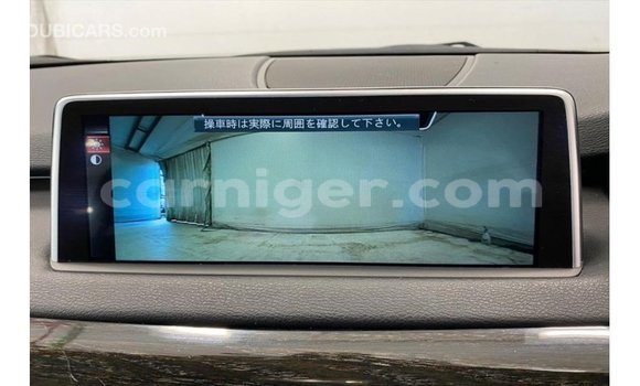 Acheter Import Voiture BMW X5 Blanc à Import - Dubai, Agadez Acheter Import Voiture BMW X5 Blanc à Import - Dubai, Agadez