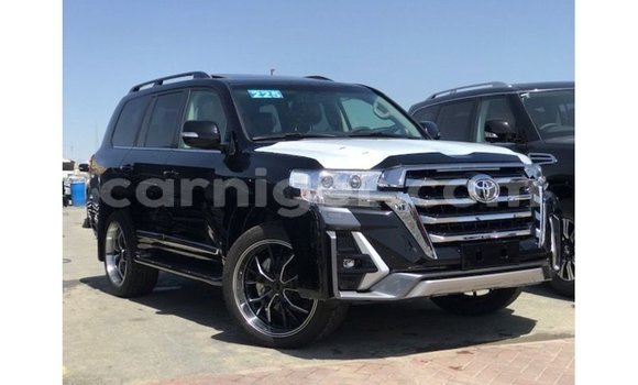 Sayi Imported Toyota Land Cruiser Black Babbar mota in Import - Dubai a Agadez Sayi Imported Toyota Land Cruiser Black Babbar mota in Import - Dubai a Agadez
