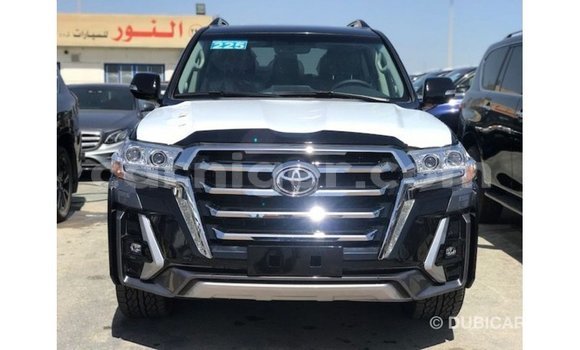Sayi Imported Toyota Land Cruiser Black Babbar mota in Import - Dubai a Agadez Sayi Imported Toyota Land Cruiser Black Babbar mota in Import - Dubai a Agadez