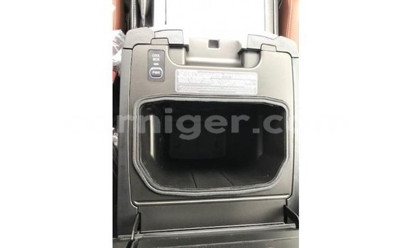 Sayi Imported Toyota Land Cruiser Black Babbar mota in Import - Dubai a Agadez Sayi Imported Toyota Land Cruiser Black Babbar mota in Import - Dubai a Agadez