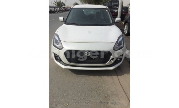 Buy Import Suzuki Swift White Car in Import - Dubai in Agadez