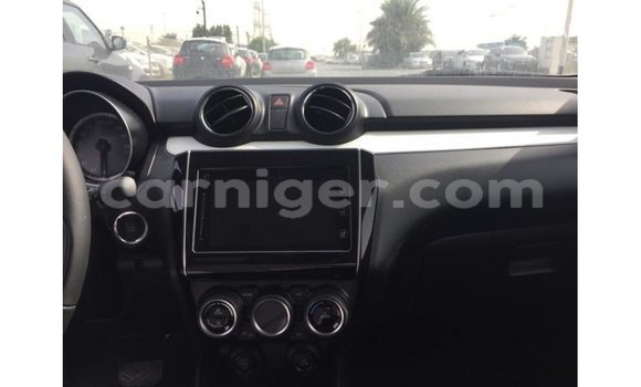 Sayi Imported Suzuki Swift White Mota in Import - Dubai a Agadez Sayi Imported Suzuki Swift White Mota in Import - Dubai a Agadez