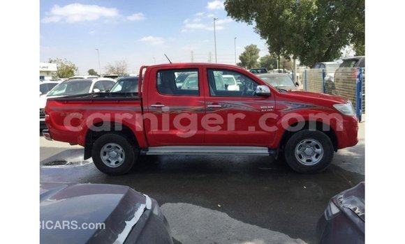 Buy Import Toyota Hilux Red Car in Import - Dubai in Agadez Buy Import Toyota Hilux Red Car in Import - Dubai in Agadez