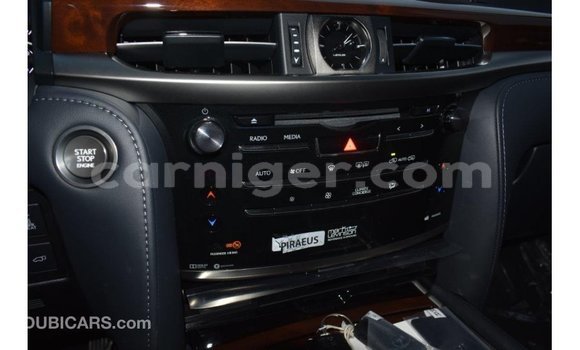 Sayi Imported Lexus LX Black Mota in Import - Dubai a Agadez Sayi Imported Lexus LX Black Mota in Import - Dubai a Agadez