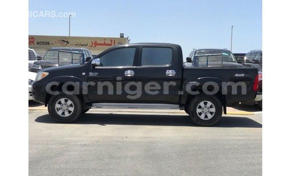 Acheter Import Voiture Toyota Hilux Noir à Import - Dubai, Agadez Acheter Import Voiture Toyota Hilux Noir à Import - Dubai, Agadez
