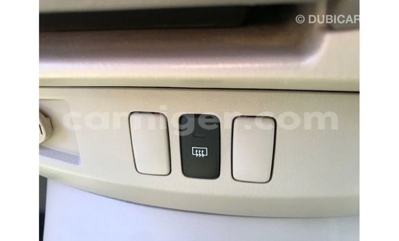 Acheter Import Voiture Toyota Hilux Noir à Import - Dubai, Agadez Acheter Import Voiture Toyota Hilux Noir à Import - Dubai, Agadez