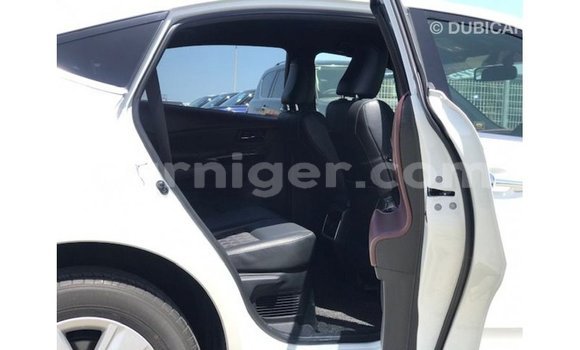 Sayi Imported Toyota Harrier White Mota in Import - Dubai a Agadez Sayi Imported Toyota Harrier White Mota in Import - Dubai a Agadez