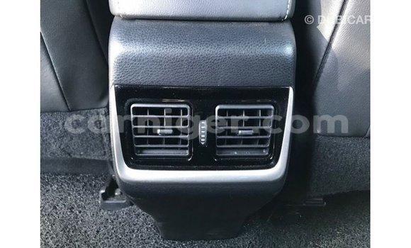 Sayi Imported Toyota Harrier White Mota in Import - Dubai a Agadez Sayi Imported Toyota Harrier White Mota in Import - Dubai a Agadez