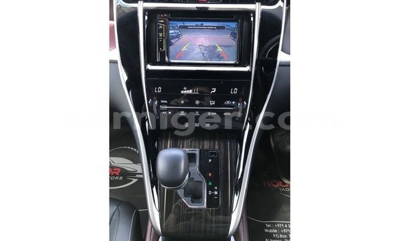 Sayi Imported Toyota Harrier White Mota in Import - Dubai a Agadez Sayi Imported Toyota Harrier White Mota in Import - Dubai a Agadez