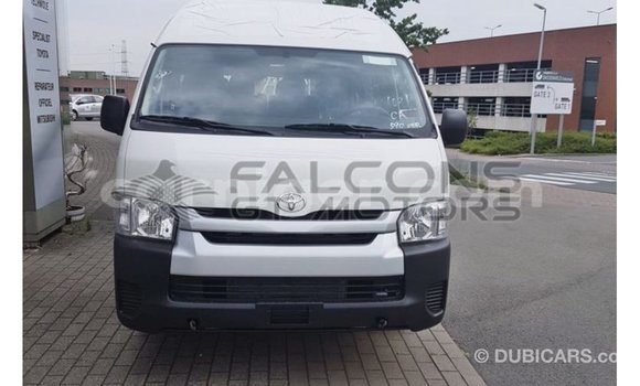 Buy Import Toyota Hiace White Car in Import - Dubai in Agadez Buy Import Toyota Hiace White Car in Import - Dubai in Agadez