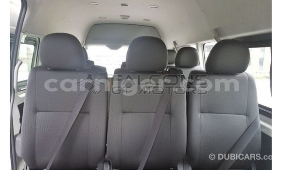 Buy Import Toyota Hiace White Car in Import - Dubai in Agadez Buy Import Toyota Hiace White Car in Import - Dubai in Agadez
