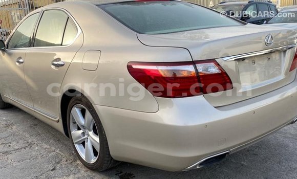 اشتري Imported Lexus LS Other سيارة في Import - Dubai في أغاديز اشتري Imported Lexus LS Other سيارة في Import - Dubai في أغاديز