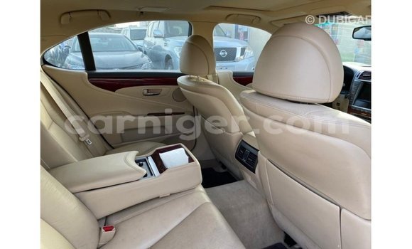 اشتري Imported Lexus LS Other سيارة في Import - Dubai في أغاديز اشتري Imported Lexus LS Other سيارة في Import - Dubai في أغاديز