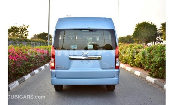 Sayi Imported Toyota Hiace Blue Mota in Import - Dubai a Agadez Sayi Imported Toyota Hiace Blue Mota in Import - Dubai a Agadez