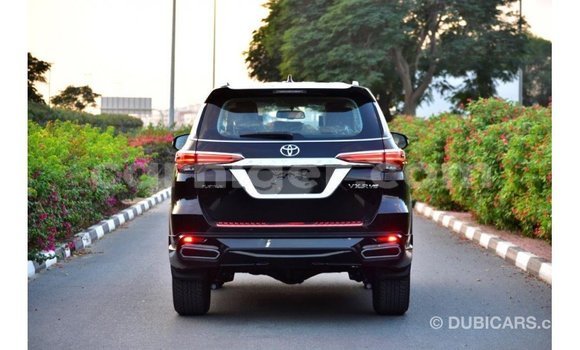 Sayi Imported Toyota Fortuner Black Mota in Import - Dubai a Agadez Sayi Imported Toyota Fortuner Black Mota in Import - Dubai a Agadez