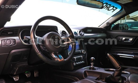 Sayi Imported Ford Mustang Green Mota in Import - Dubai a Agadez Sayi Imported Ford Mustang Green Mota in Import - Dubai a Agadez