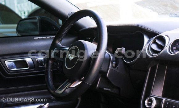 Sayi Imported Ford Mustang Green Mota in Import - Dubai a Agadez Sayi Imported Ford Mustang Green Mota in Import - Dubai a Agadez