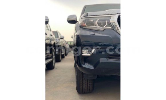 Sayi Imported Toyota Prado Blue Mota in Import - Dubai a Agadez Sayi Imported Toyota Prado Blue Mota in Import - Dubai a Agadez
